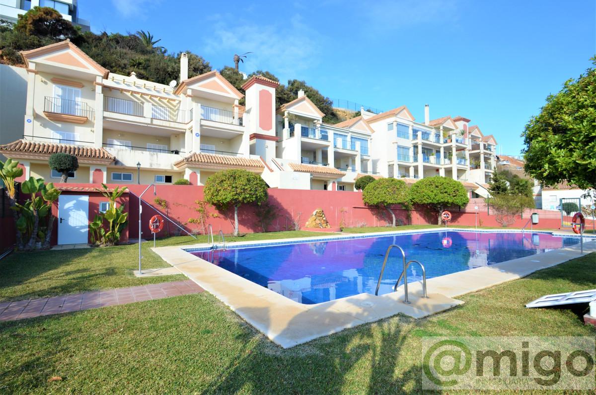 For sale of apartment in La Duquesa