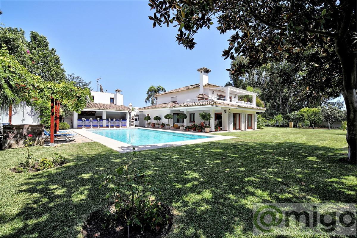 For sale of villa in Costalita
