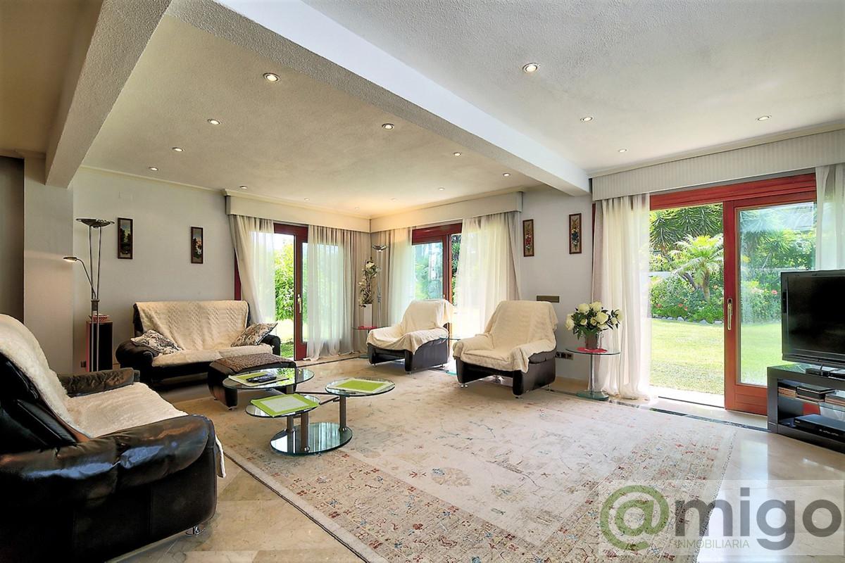 For sale of villa in Costalita