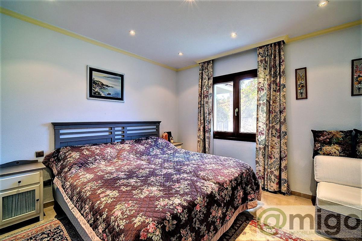 For sale of villa in Costalita