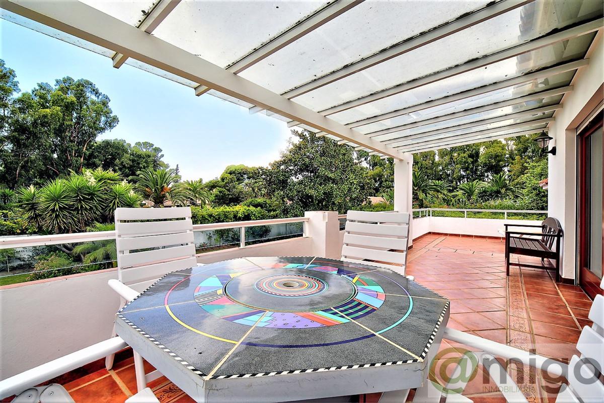 For sale of villa in Costalita