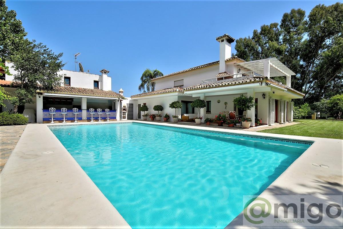 For sale of villa in Costalita