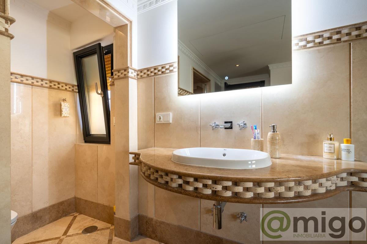 Venta de villa en La Cala de Mijas