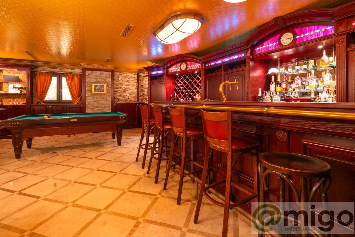 Venta de villa en La Cala de Mijas