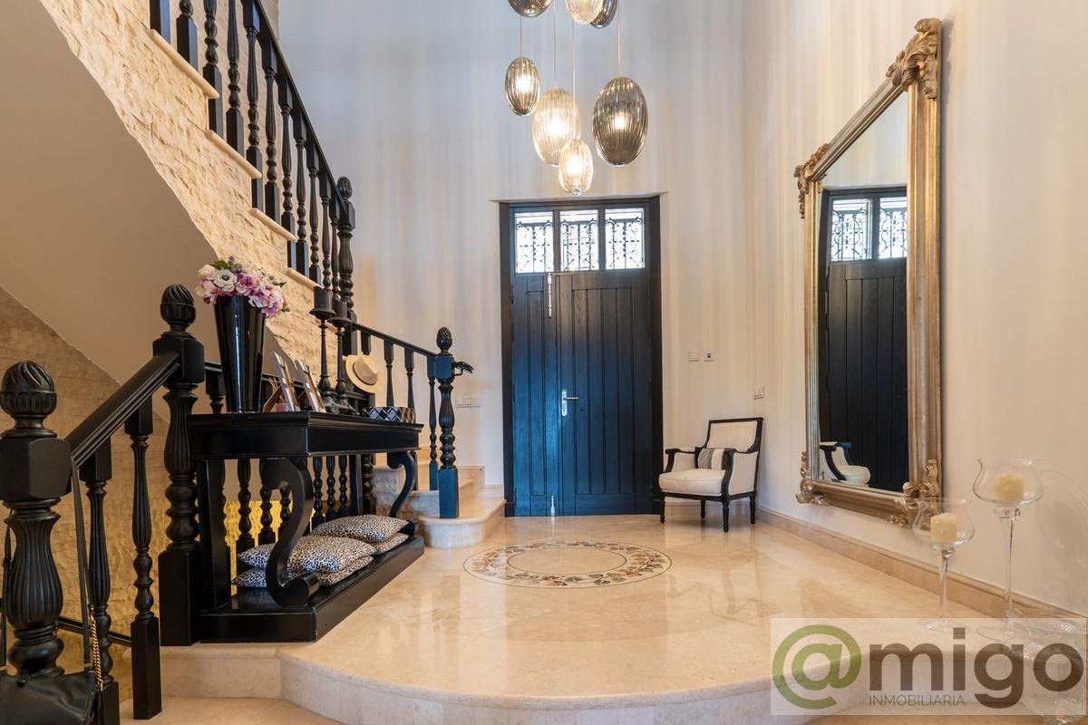 Venta de villa en La Cala de Mijas