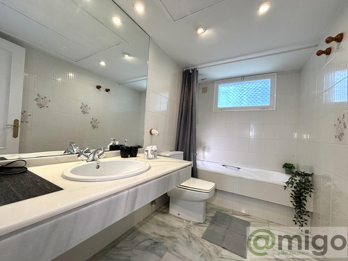 Venta de Ático en Estepona