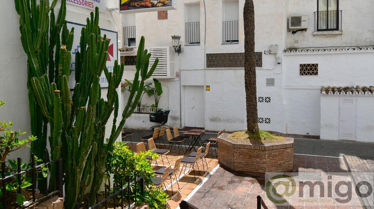 Venta de local en Marbella