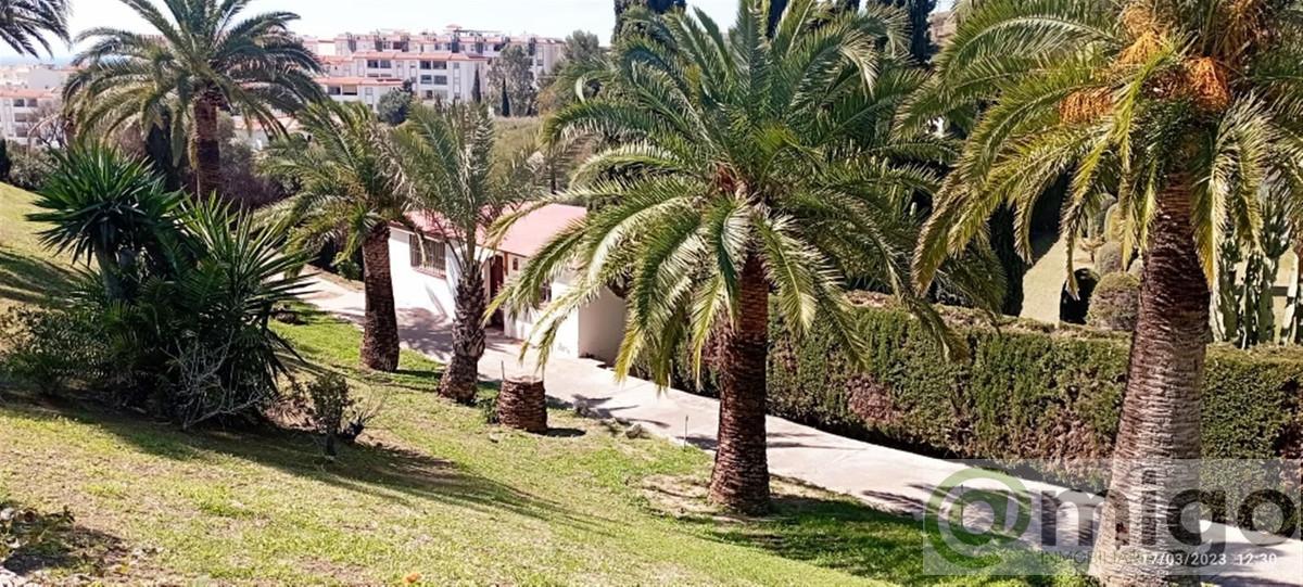 Venta de villa en Benalmadena Costa