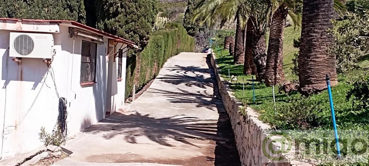 Venta de villa en Benalmadena Costa