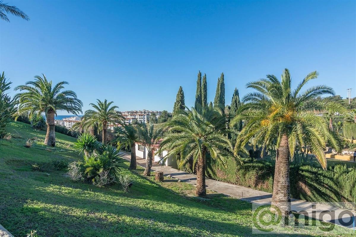 Venta de villa en Benalmadena Costa