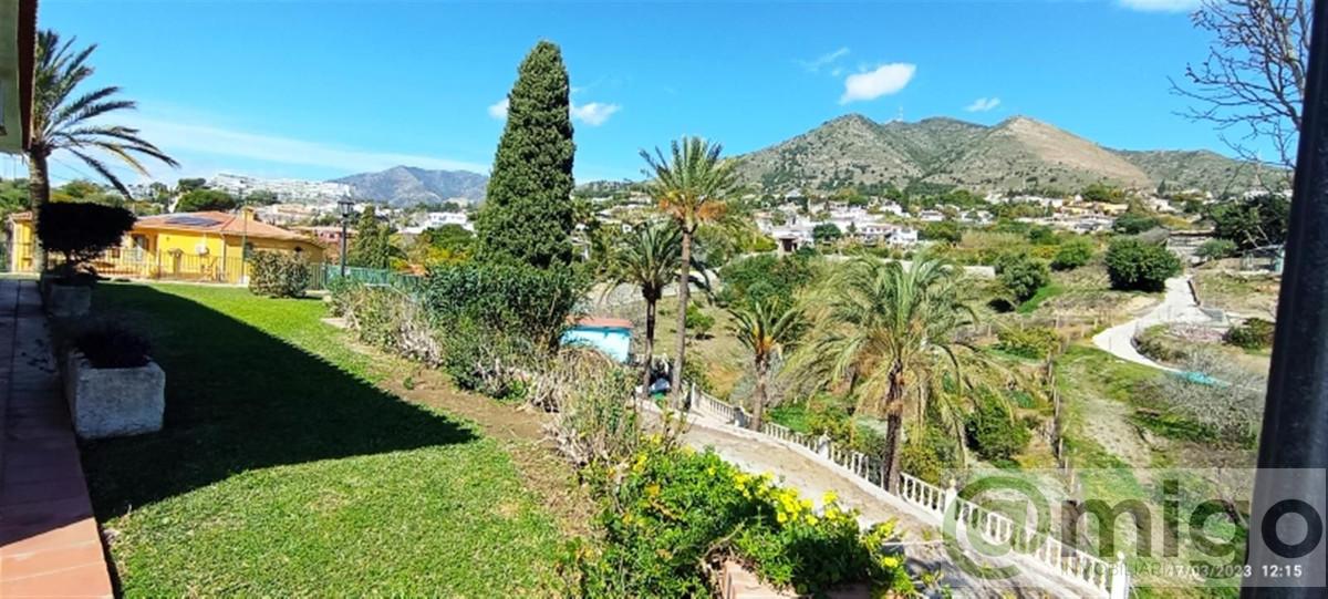 Venta de villa en Benalmadena Costa