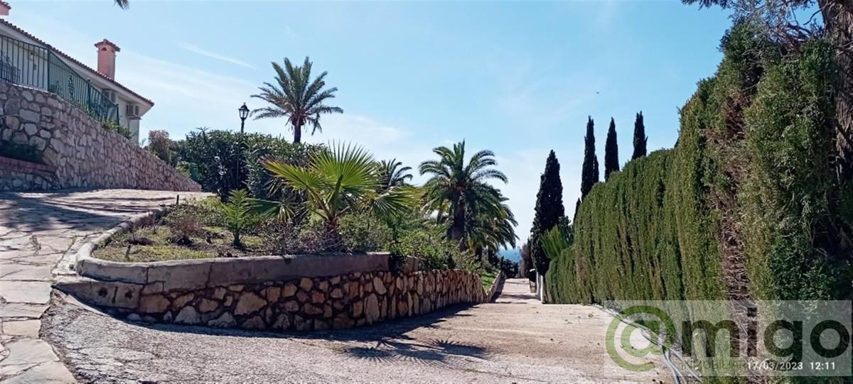 Venta de villa en Benalmadena Costa