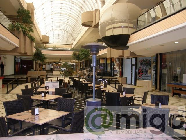 For sale of commercial in Marbella