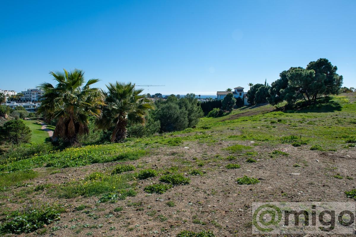 For sale of land in Marbella