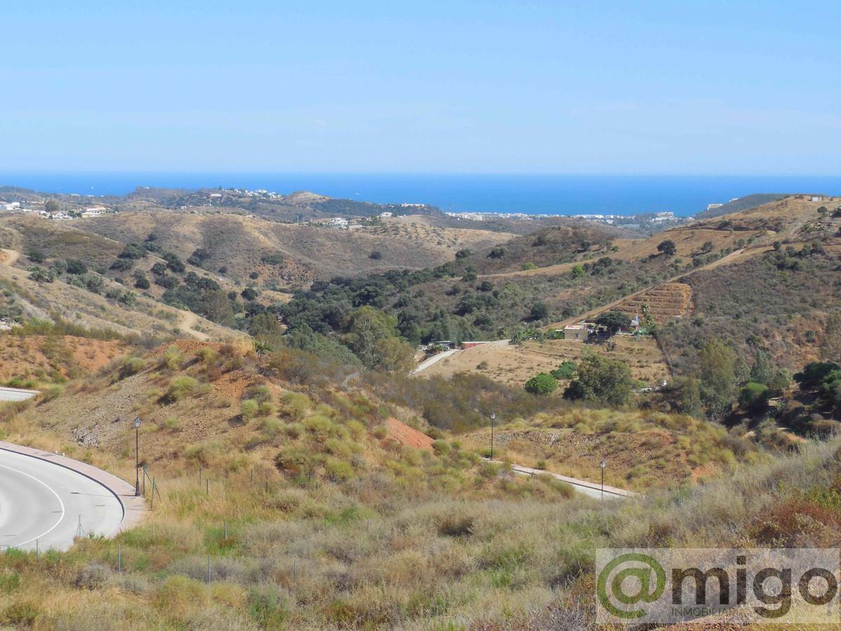 For sale of land in La Cala de Mijas