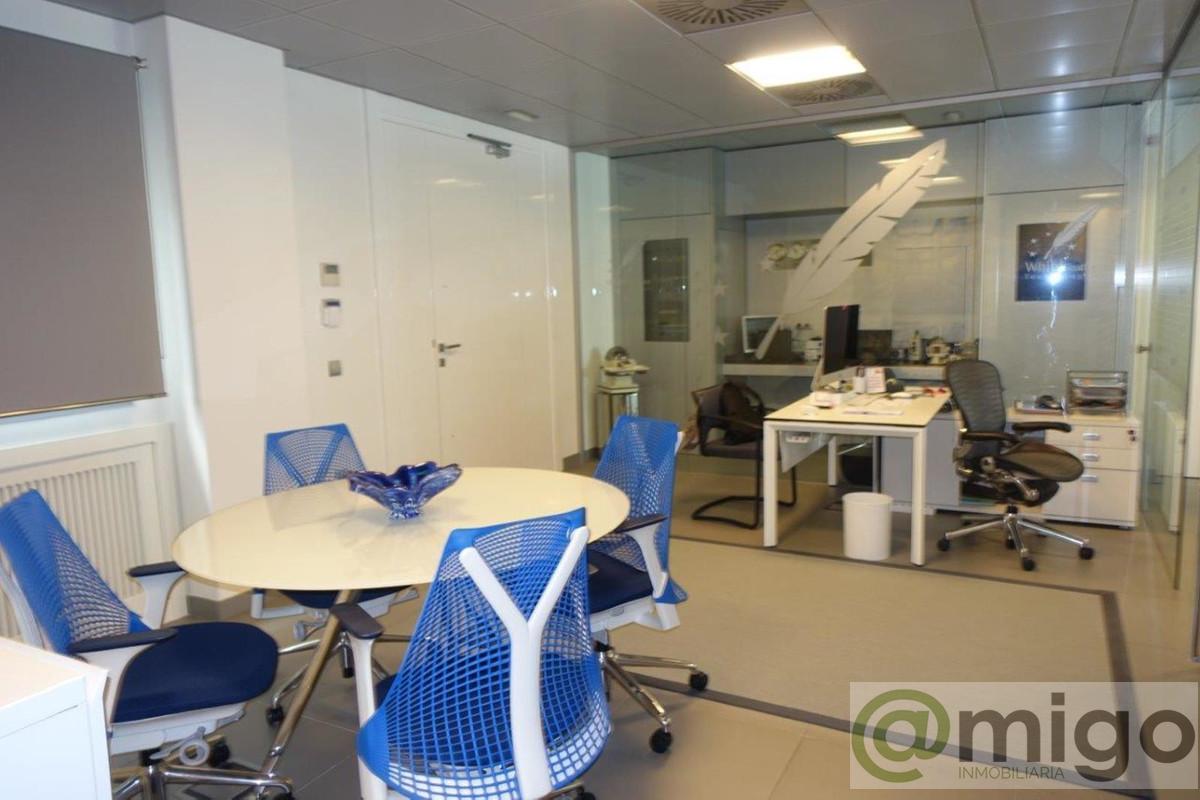 Venta de local en Marbella