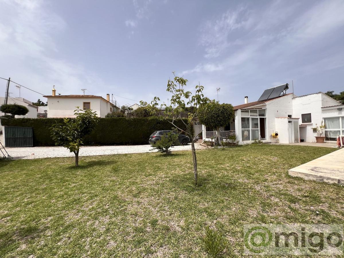 Venta de villa en Selwo