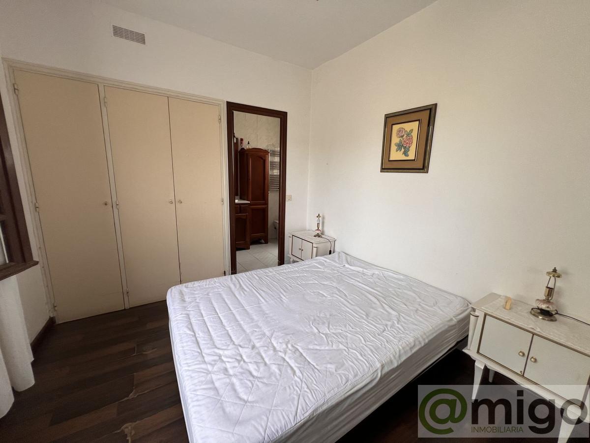 Venta de villa en Selwo