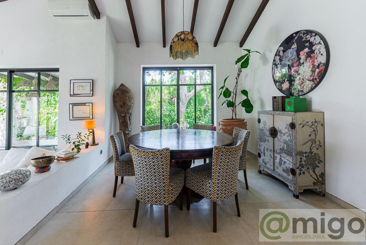 Venta de villa en Atalaya