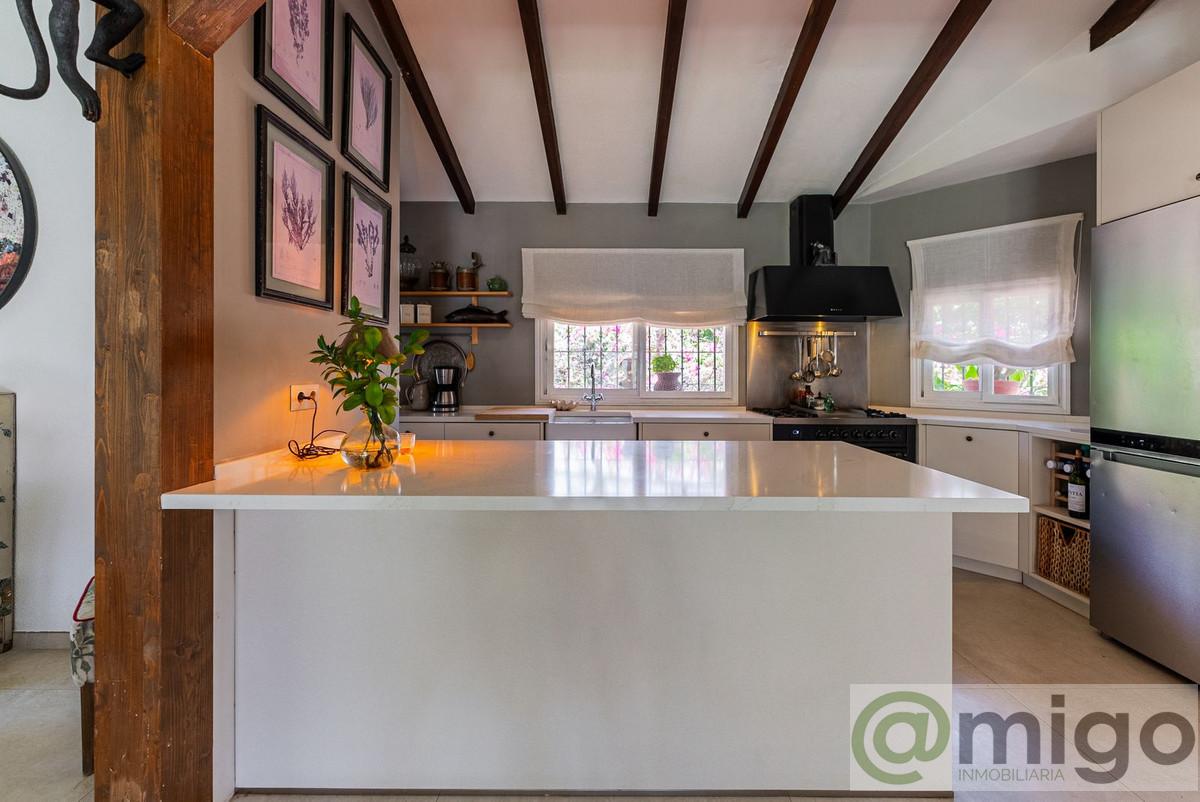 Venta de villa en Atalaya