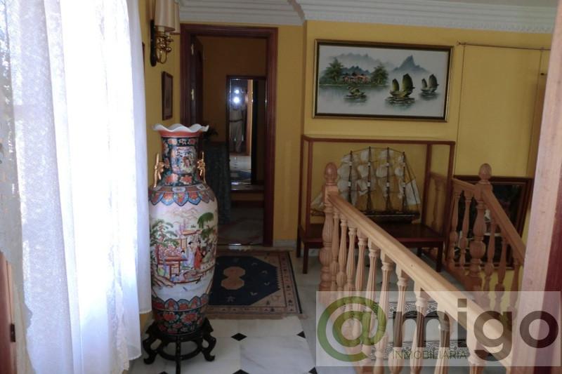 Venta de villa en Estepona