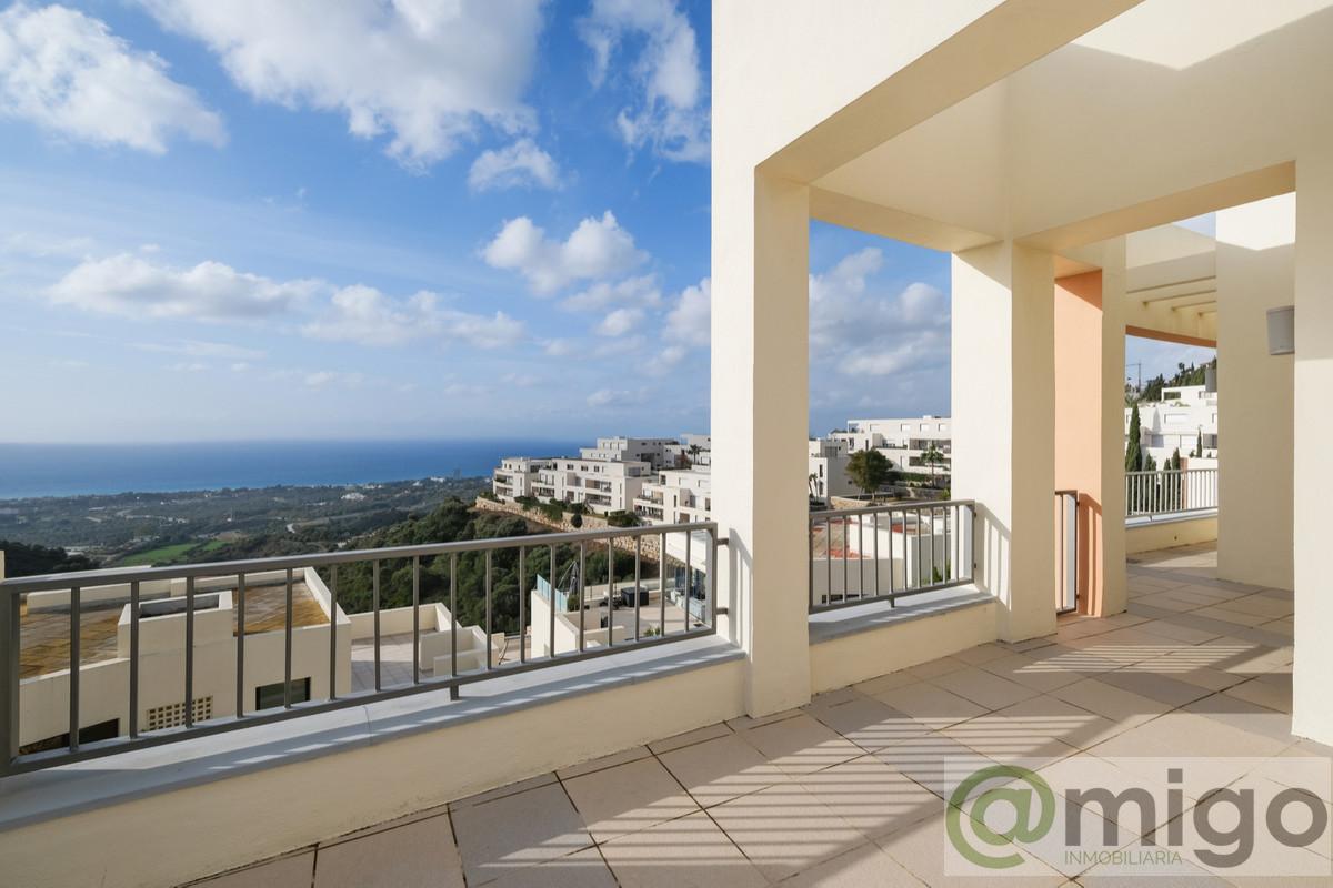 Продажа от

 Пентхаус на Marbella