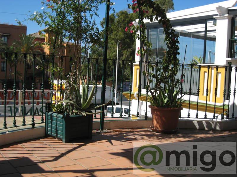 For sale of commercial in Estepona
