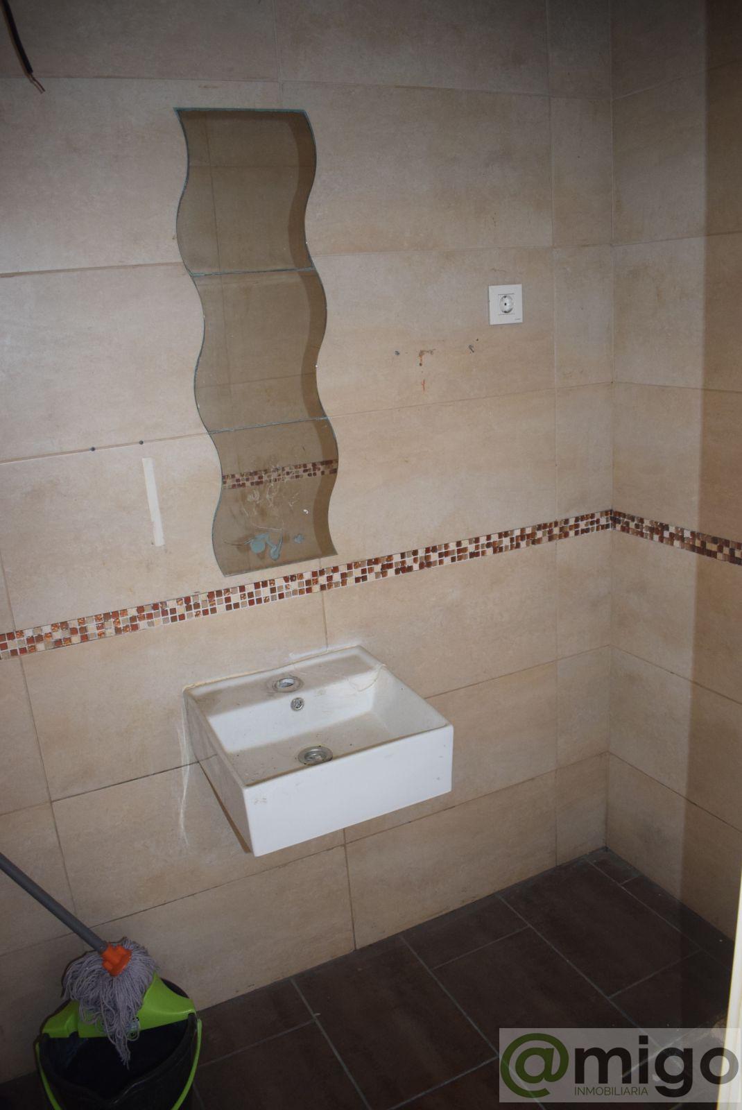 For sale of commercial in Fuengirola