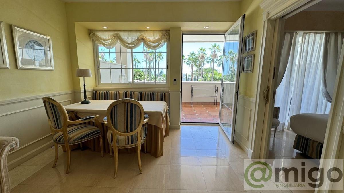 For sale of apartment in Marbella