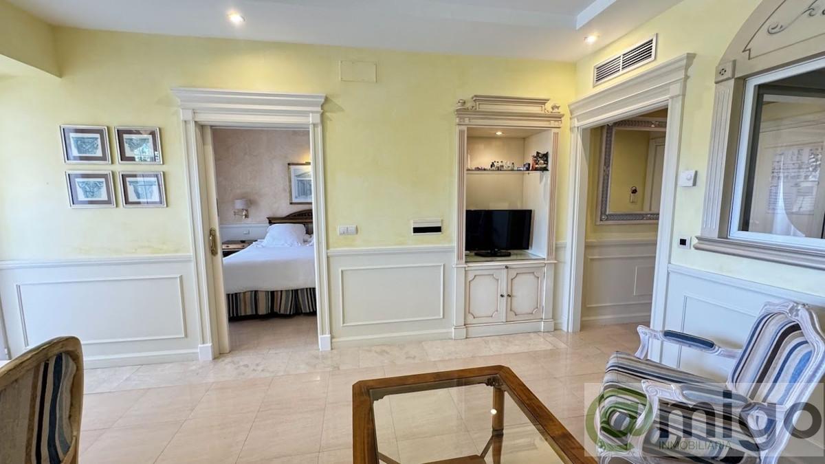 For sale of apartment in Marbella