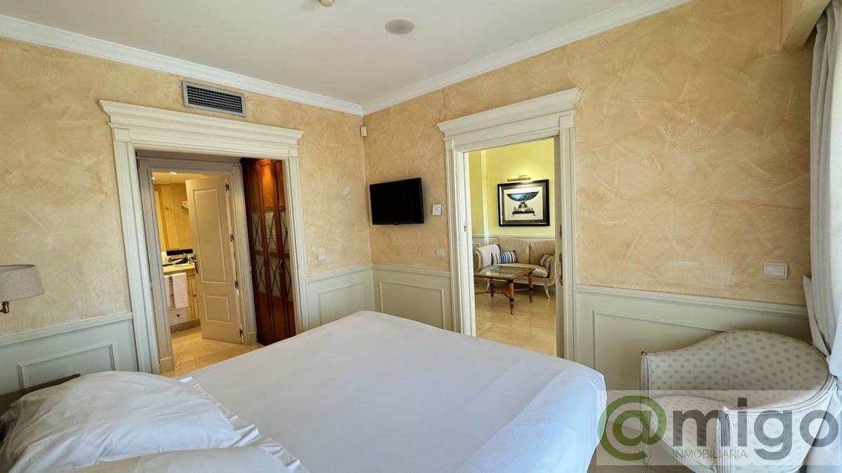 For sale of apartment in Marbella