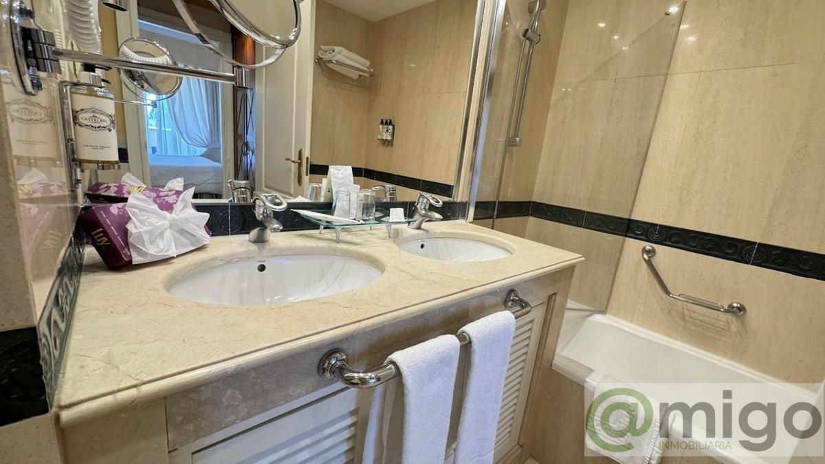 For sale of apartment in Marbella