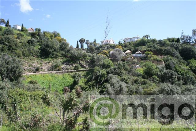 For sale of land in Marbella