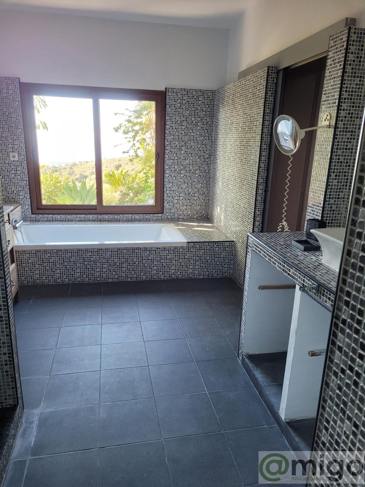 Venta de villa en Marbella