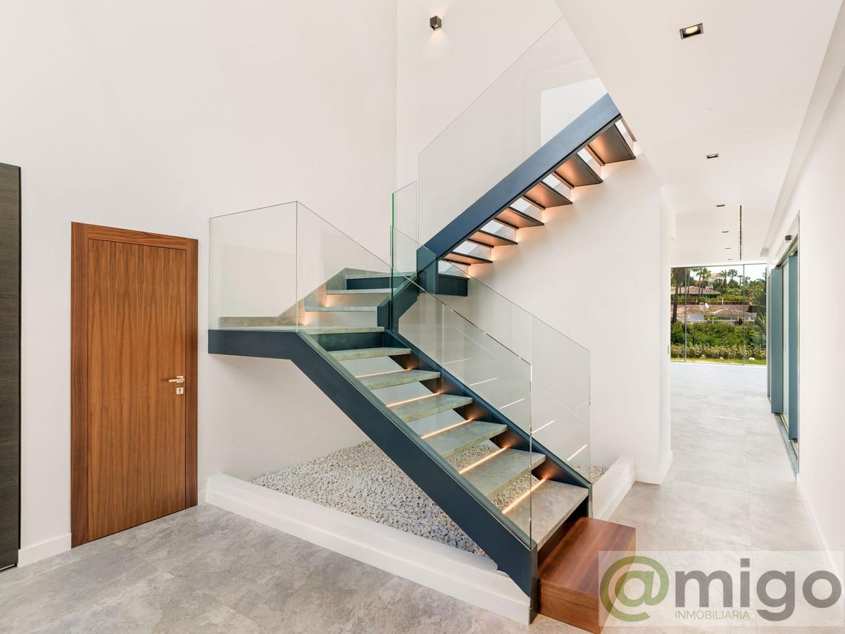 Venta de villa en Benalmadena