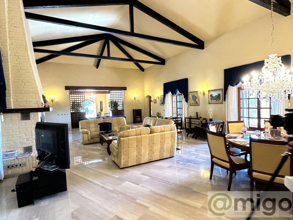 Venta de villa en Campo Mijas