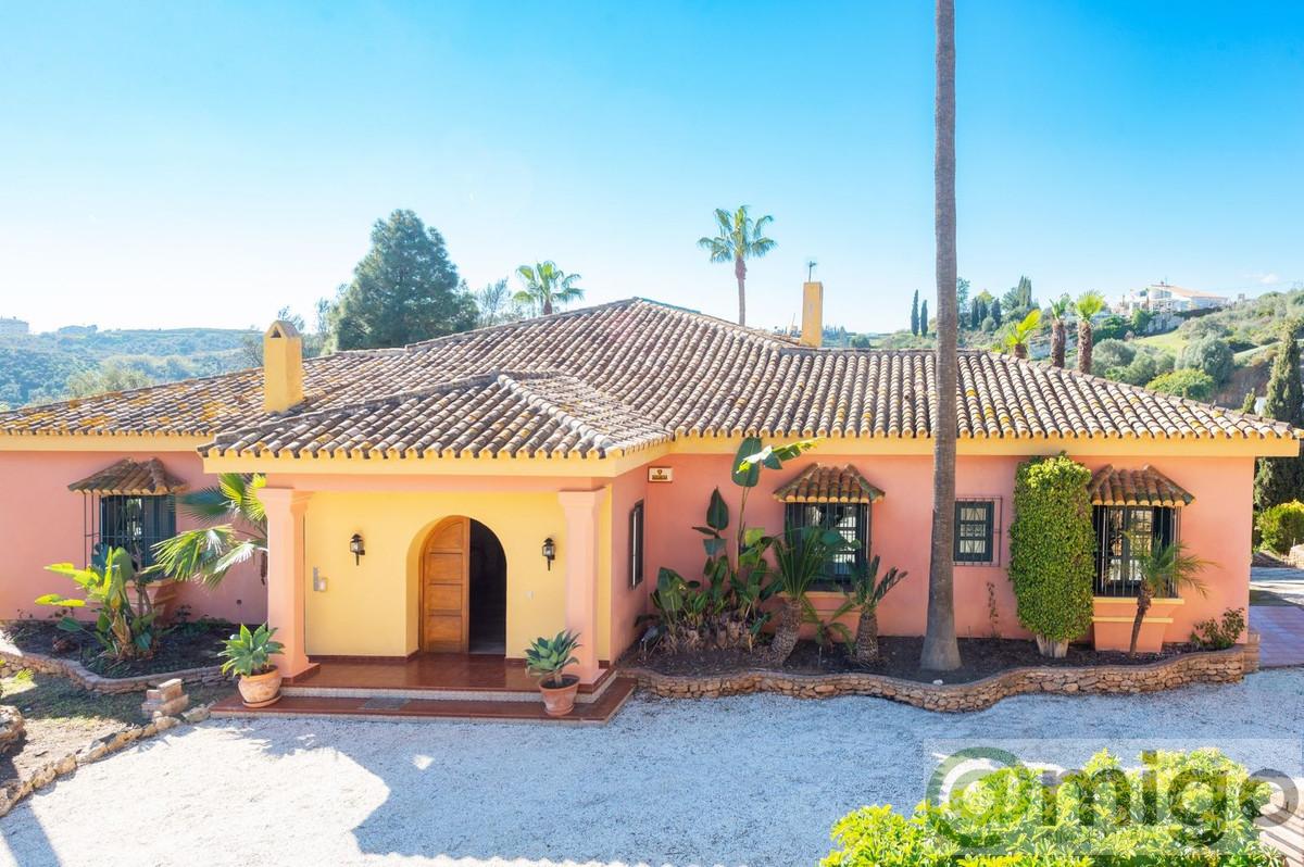 Venta de villa en Campo Mijas