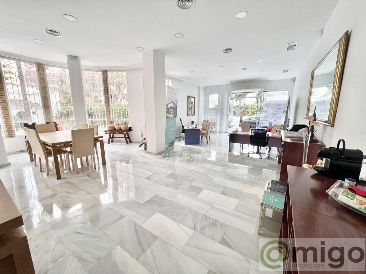 For sale of premises in Marbella