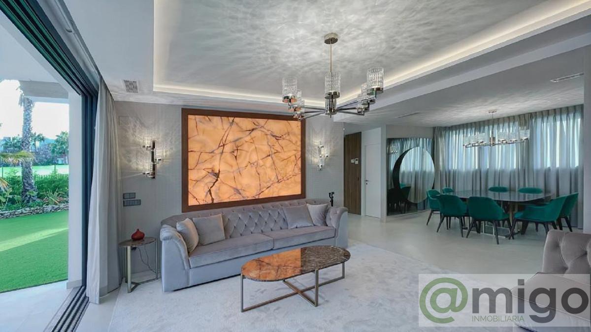 For sale of villa in Marbella