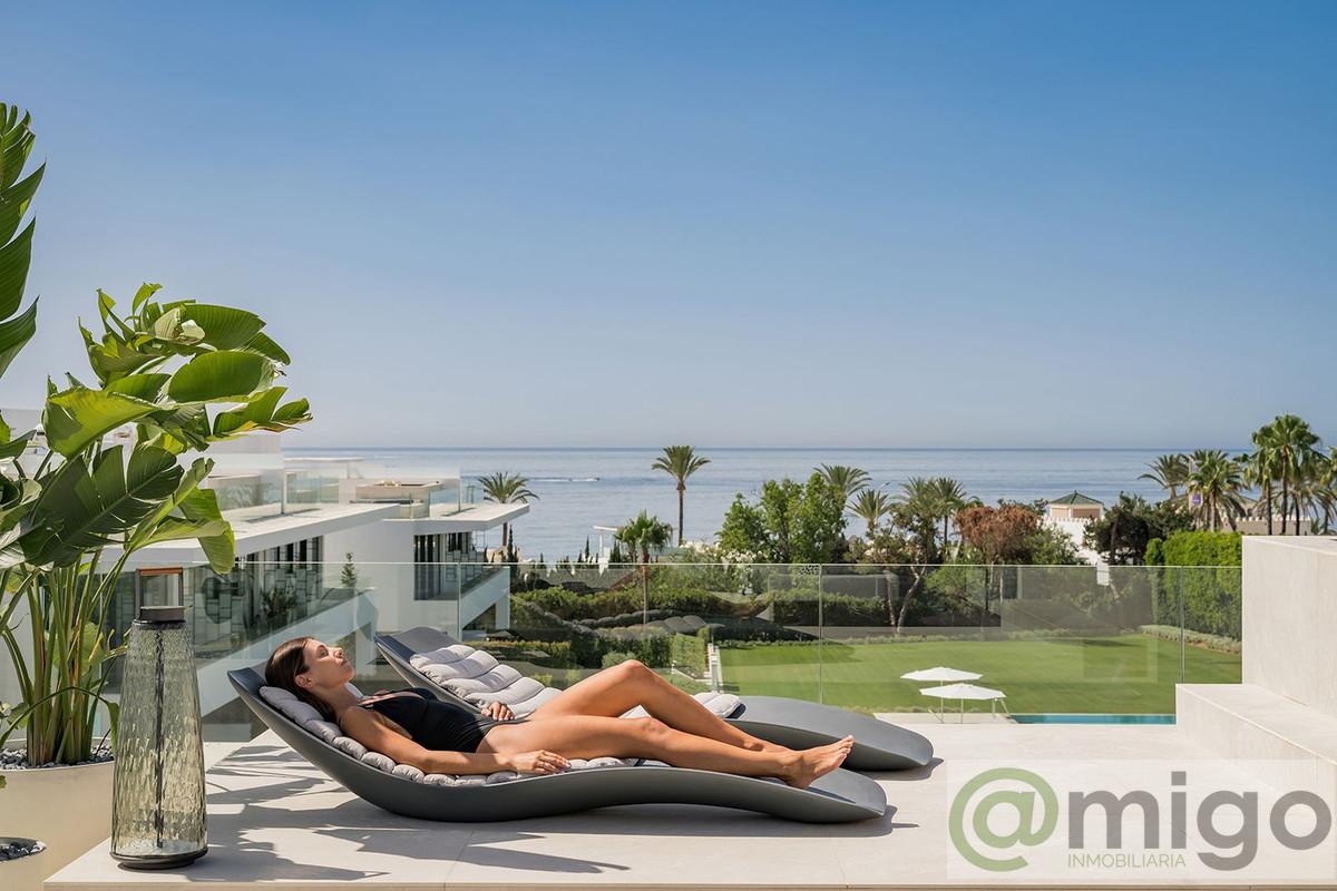 For sale of villa in Marbella