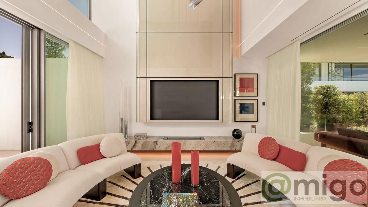 For sale of villa in Marbella