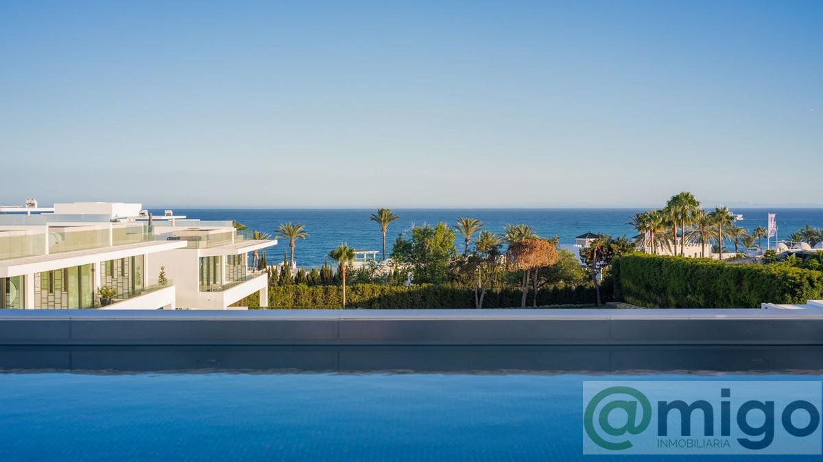 For sale of villa in Marbella