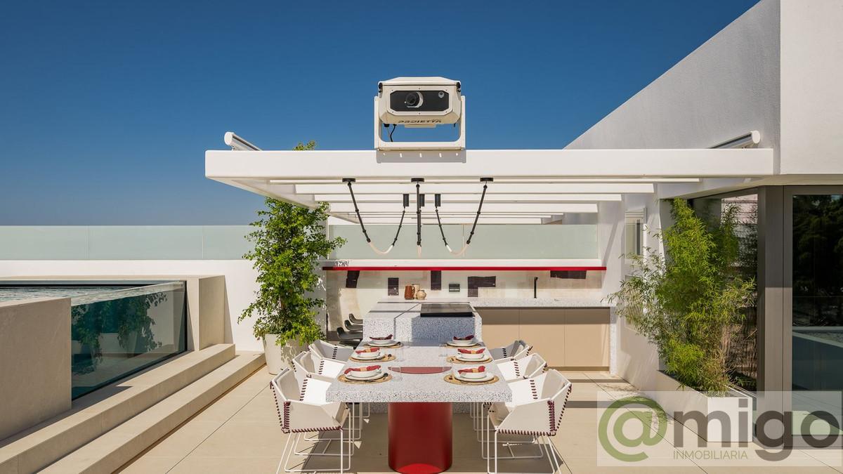 For sale of villa in Marbella