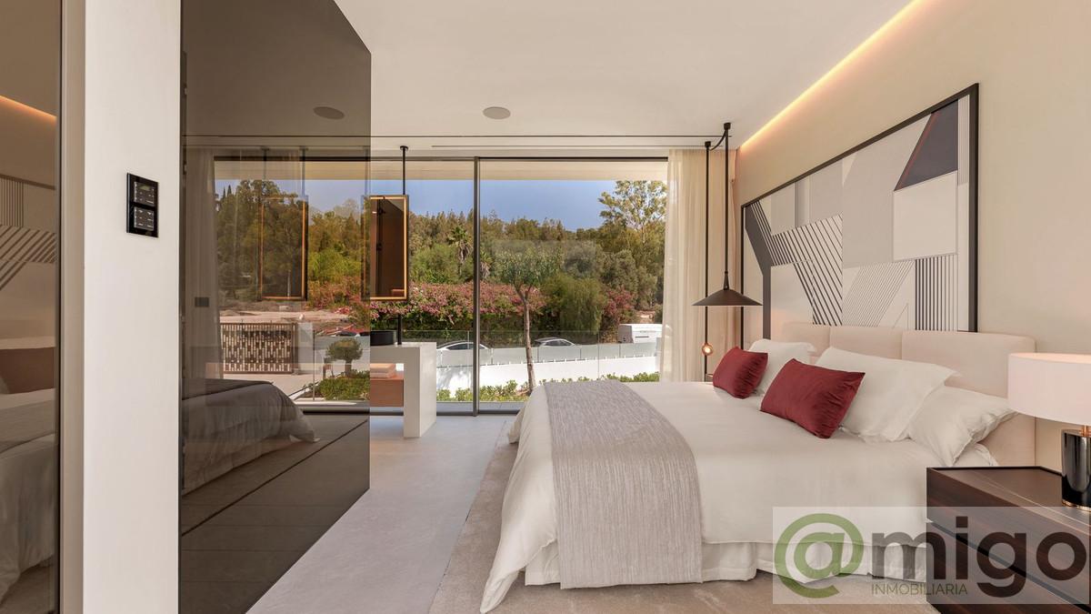 For sale of villa in Marbella