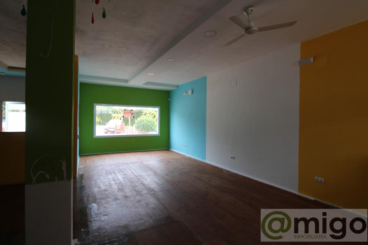 Venta de local en Estepona