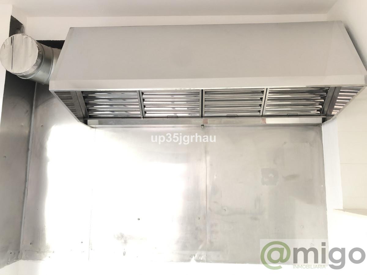 Venta de local en Estepona