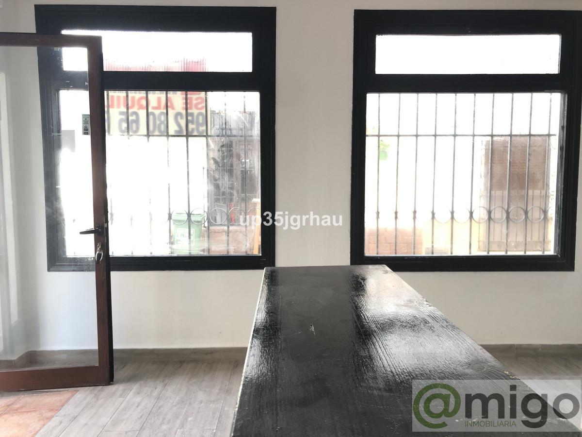 Venta de local en Estepona