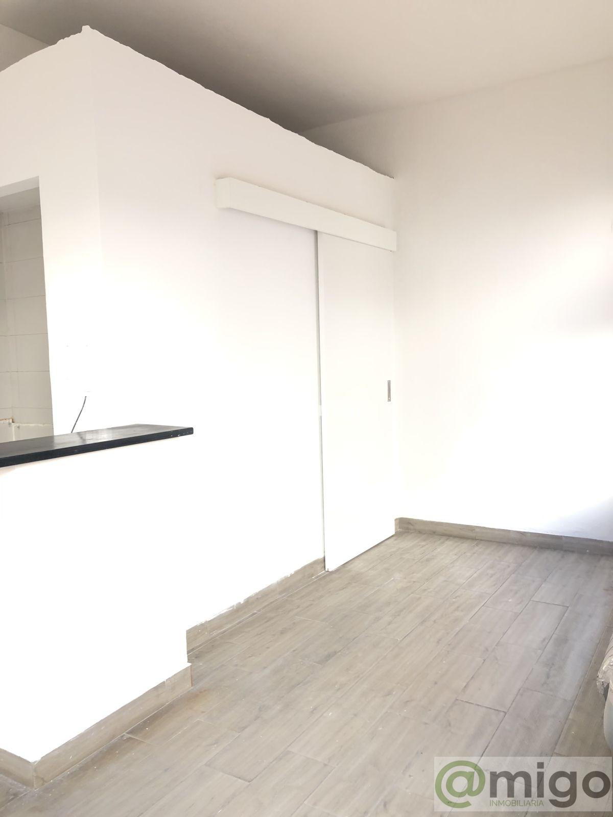 Venta de local en Estepona