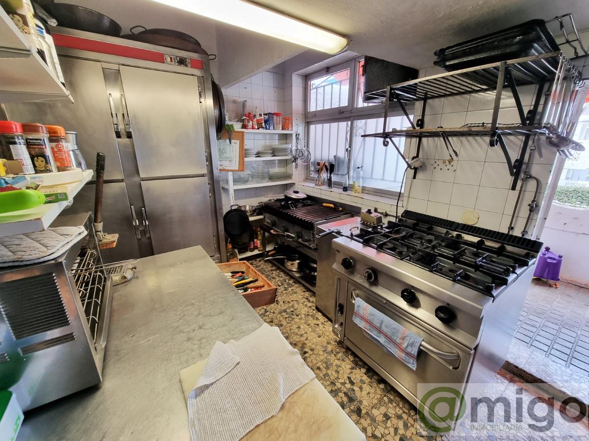 Venta de local en Estepona