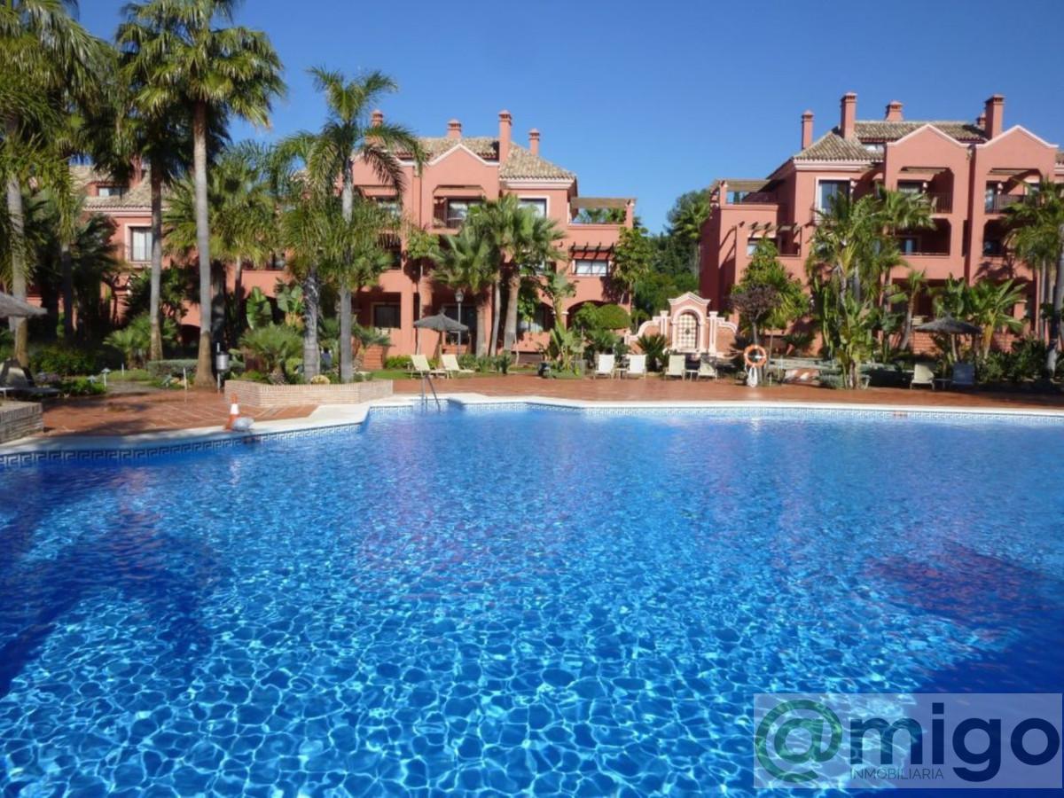 For sale of apartment in Marbella